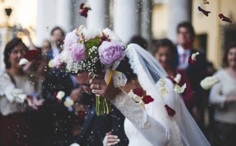 Quel bouquet de fleurs offrir pour un anniversaire de mariage ?